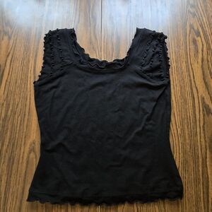 Q.U.E. Tank Top